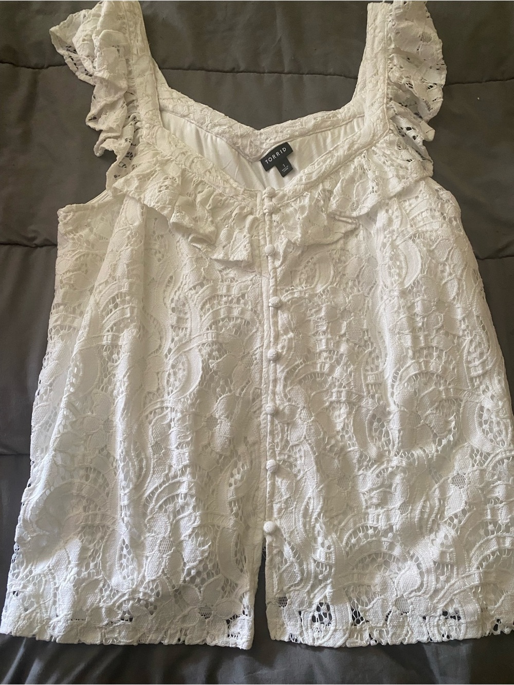 Torrid White Lace Button-Front Tank